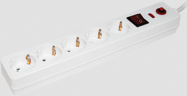 Сетевой фильтр  5 гнезд  2Р+PЕ/1,5м. 3х1мм2 СФ-05К-выкл. IEK